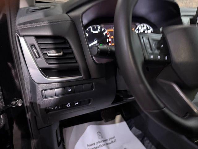 2025 Nissan Rogue AWD SV