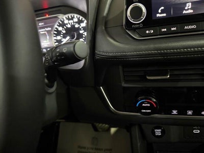 2025 Nissan Rogue AWD SV