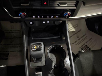 2025 Nissan Rogue AWD SV