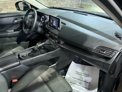 2025 Nissan Rogue AWD SV