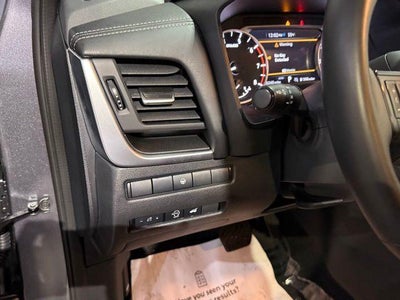 2025 Nissan Rogue AWD SV