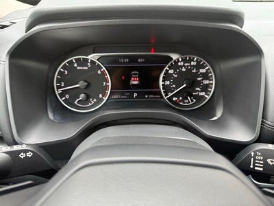 2025 Nissan Rogue AWD SV