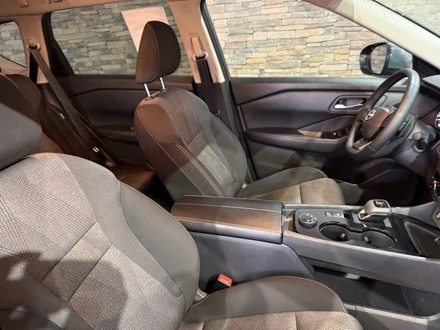 2025 Nissan Rogue AWD SV