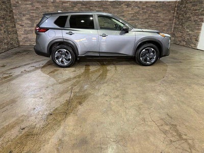 2025 Nissan Rogue AWD SV