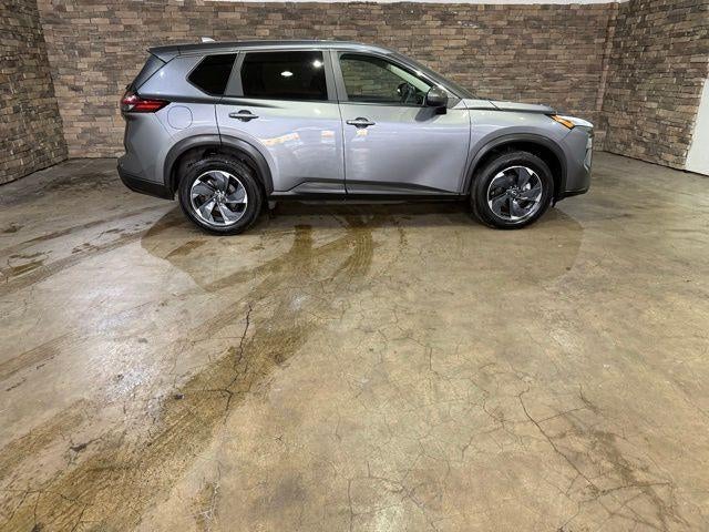 2025 Nissan Rogue AWD SV