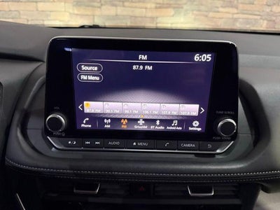 2025 Nissan Rogue AWD SV