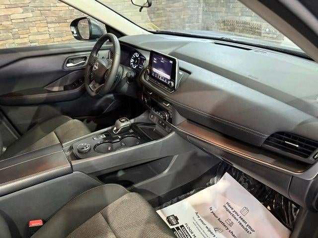 2025 Nissan Rogue AWD SV