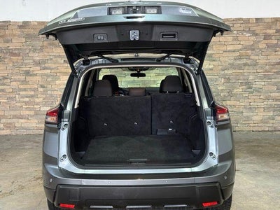 2025 Nissan Rogue AWD SV