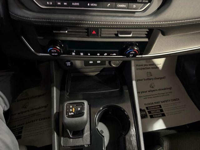 2025 Nissan Rogue AWD SV