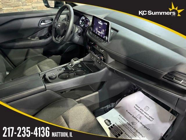 2025 Nissan Rogue AWD SV