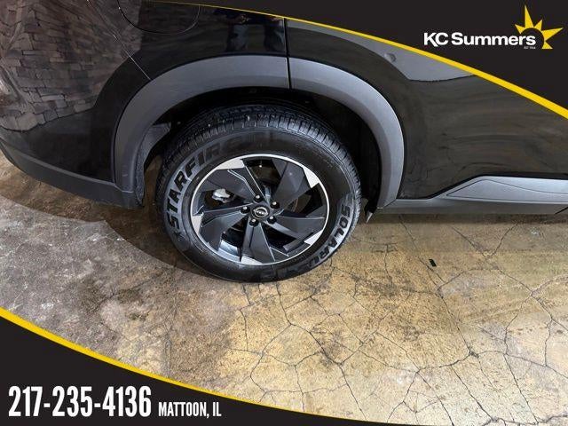 2025 Nissan Rogue AWD SV