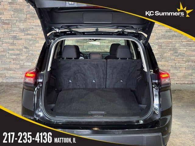 2025 Nissan Rogue AWD SV