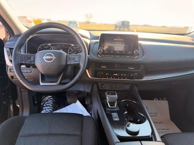 2025 Nissan Rogue AWD SV