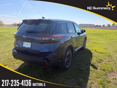 2025 Nissan Rogue AWD SV