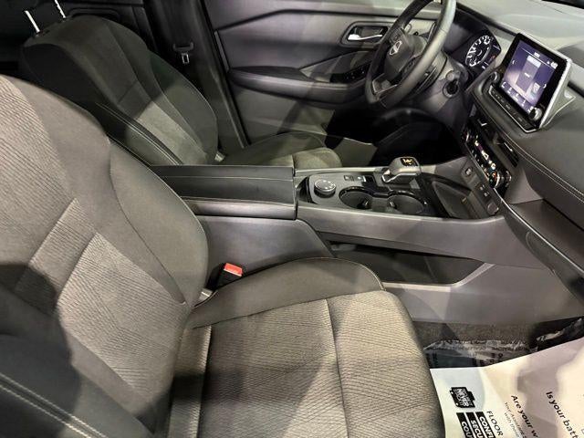 2025 Nissan Rogue AWD SV