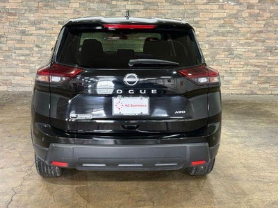 2025 Nissan Rogue AWD SV
