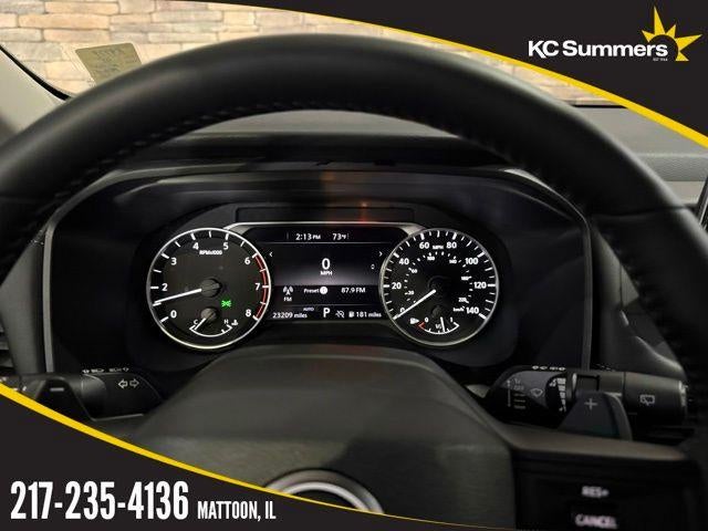 2025 Nissan Rogue AWD SV