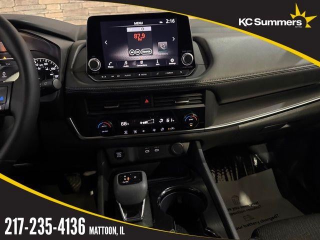 2025 Nissan Rogue AWD SV