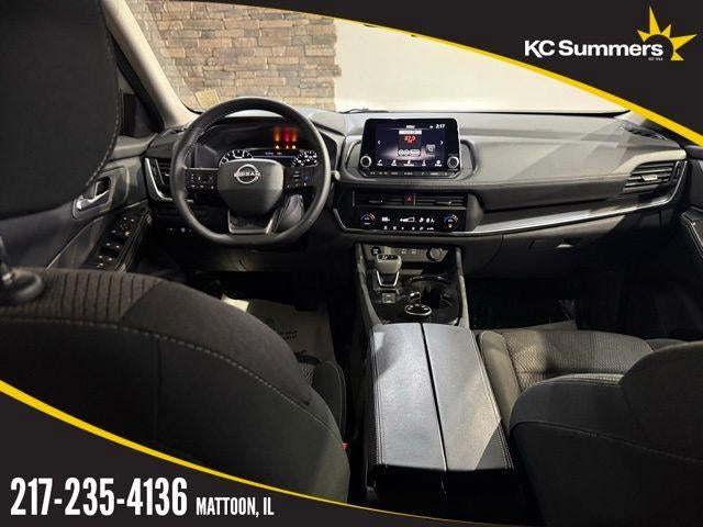 2025 Nissan Rogue AWD SV