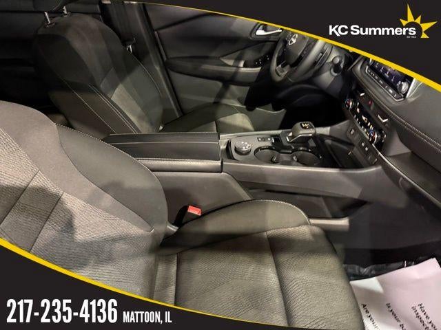 2025 Nissan Rogue AWD SV