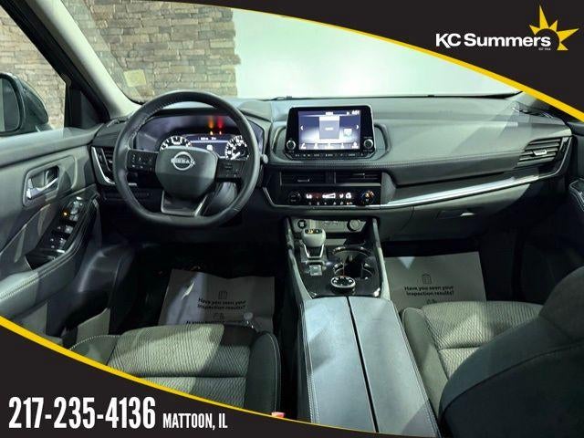 2025 Nissan Rogue AWD SV