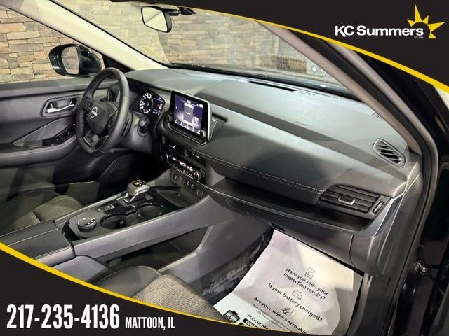 2025 Nissan Rogue AWD SV