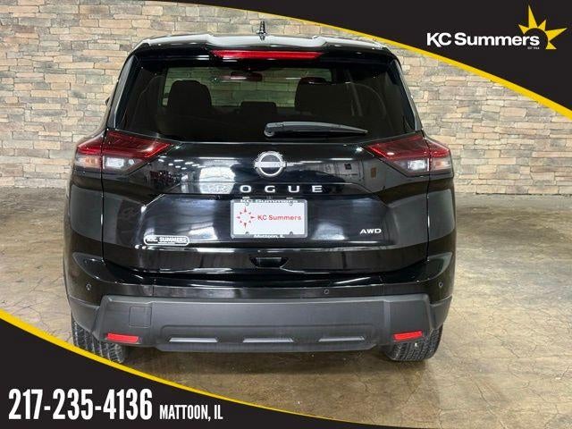2025 Nissan Rogue AWD SV