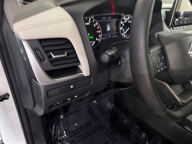 2025 Nissan Rogue AWD SV