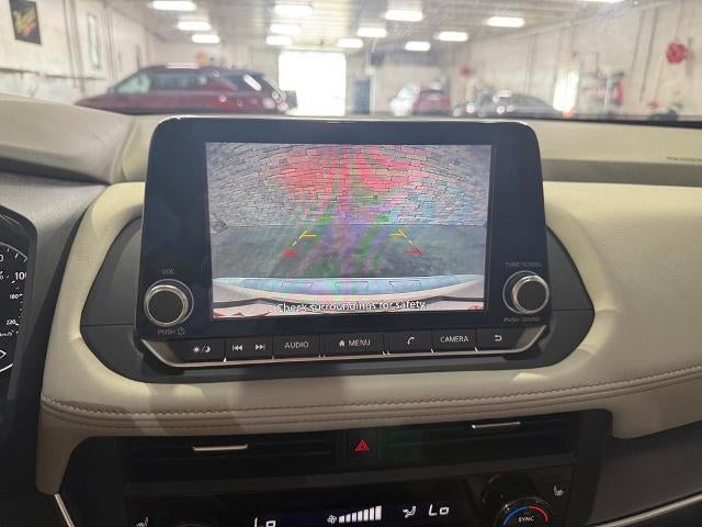 2025 Nissan Rogue AWD SV