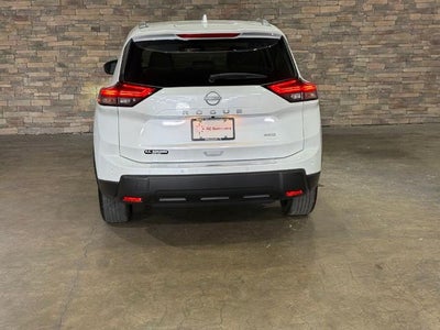 2025 Nissan Rogue AWD SV
