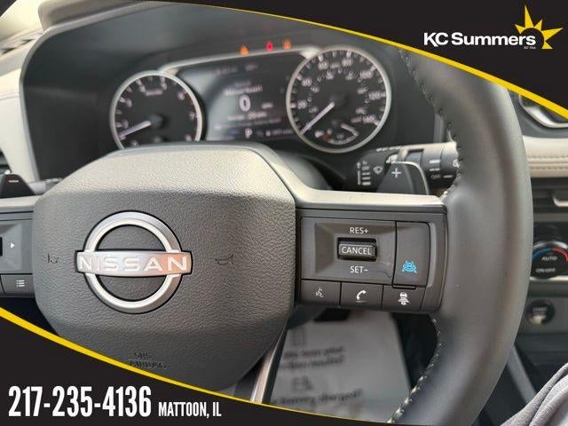 2025 Nissan Rogue AWD SV