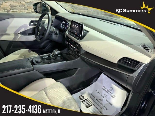 2025 Nissan Rogue AWD SV