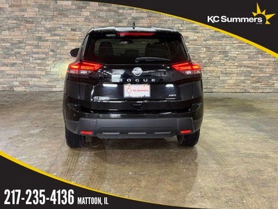 2025 Nissan Rogue AWD SV