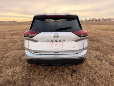 2025 Nissan Rogue AWD SV