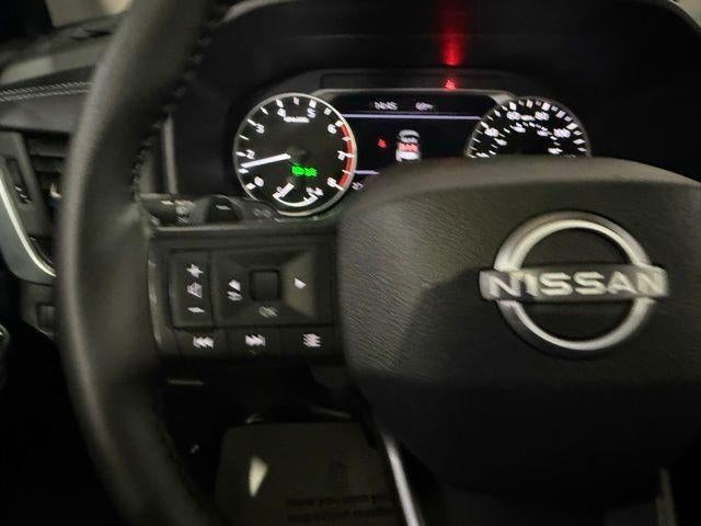 2025 Nissan Rogue AWD SV