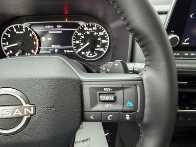 2025 Nissan Rogue AWD SV