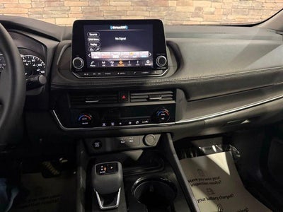 2025 Nissan Rogue AWD SV