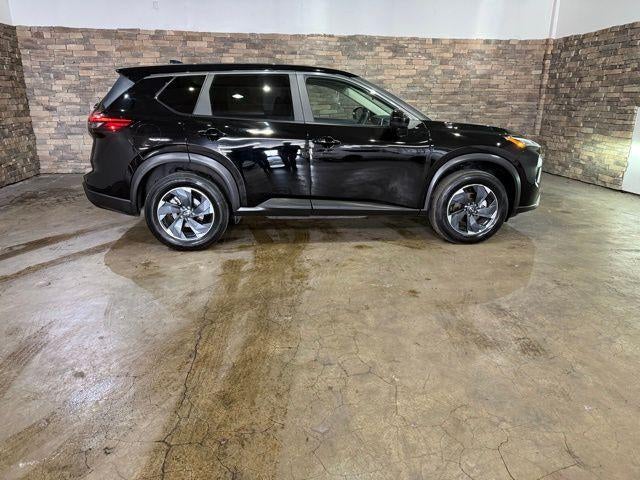 2025 Nissan Rogue AWD SV