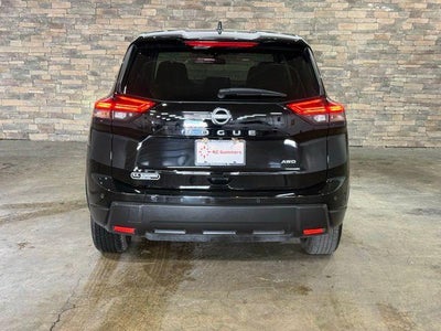 2025 Nissan Rogue AWD SV