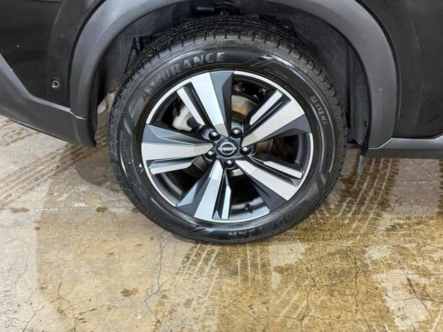 2023 Nissan Rogue FWD SL