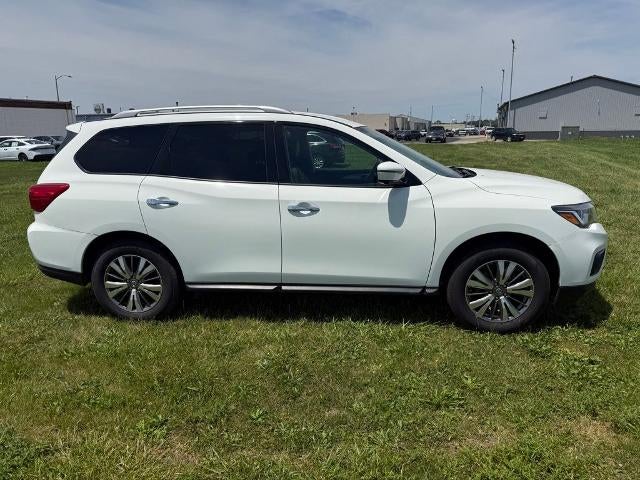 2020 Nissan Pathfinder FWD SL