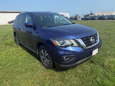 2017 Nissan Pathfinder FWD SL