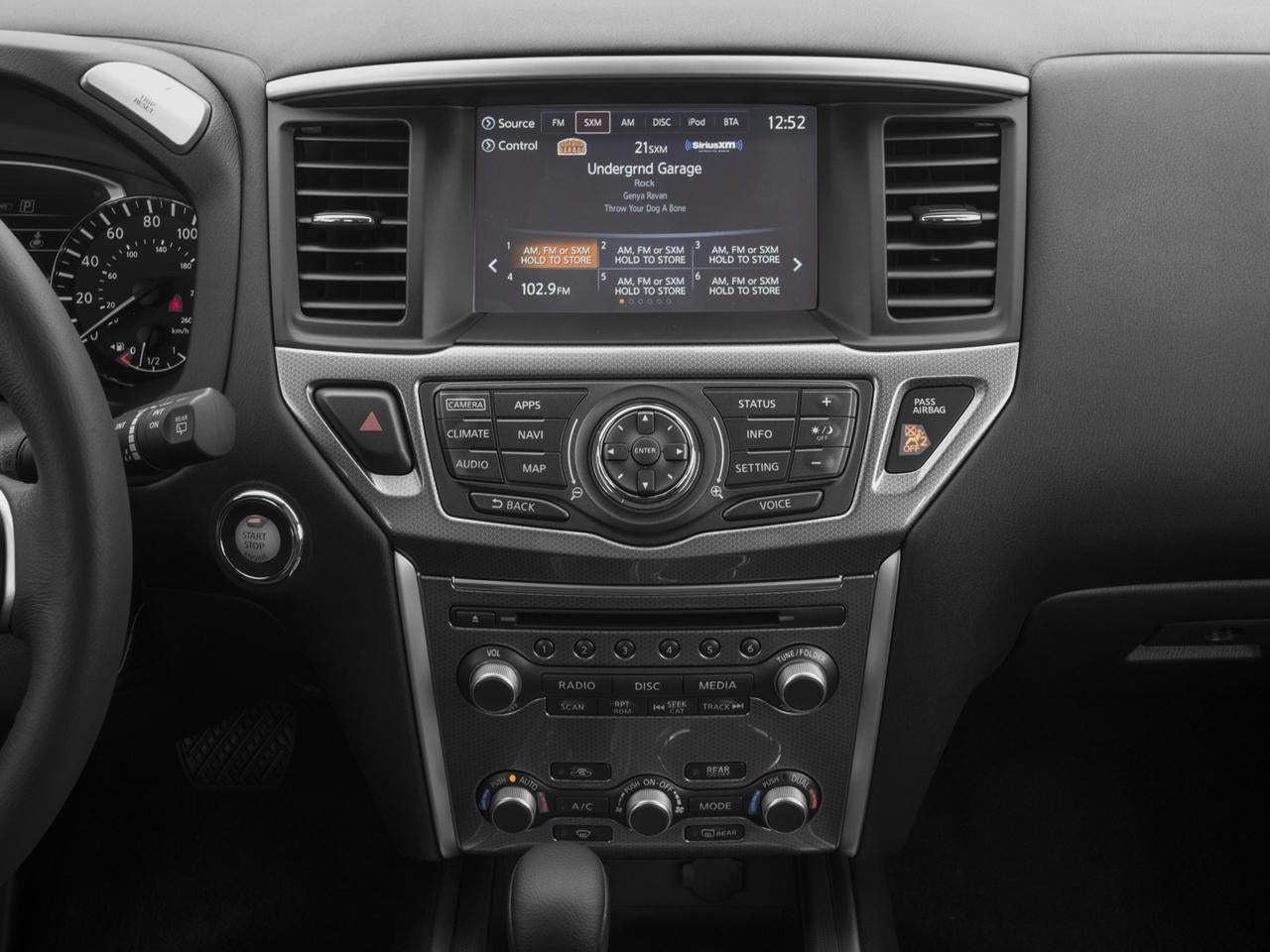 2017 Nissan Pathfinder FWD SL