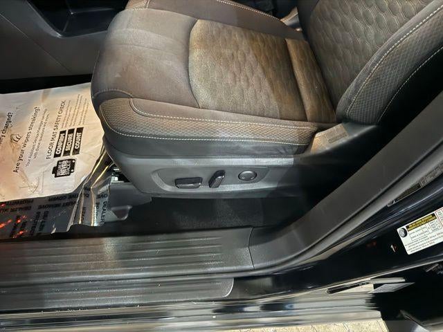 2023 Nissan Pathfinder SV 4WD