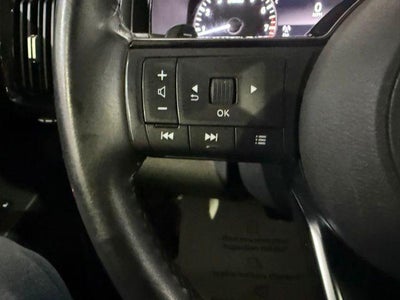 2023 Nissan Pathfinder SV 4WD