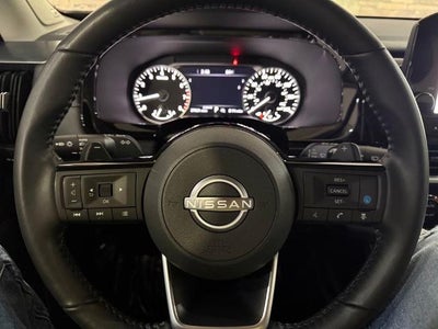 2025 Nissan Pathfinder SL 2WD