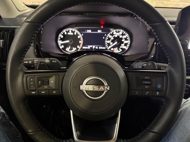 2025 Nissan Pathfinder SL 2WD