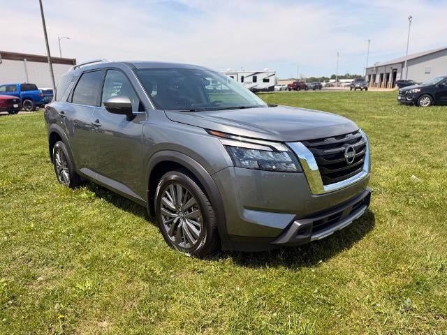 2025 Nissan Pathfinder SL 2WD