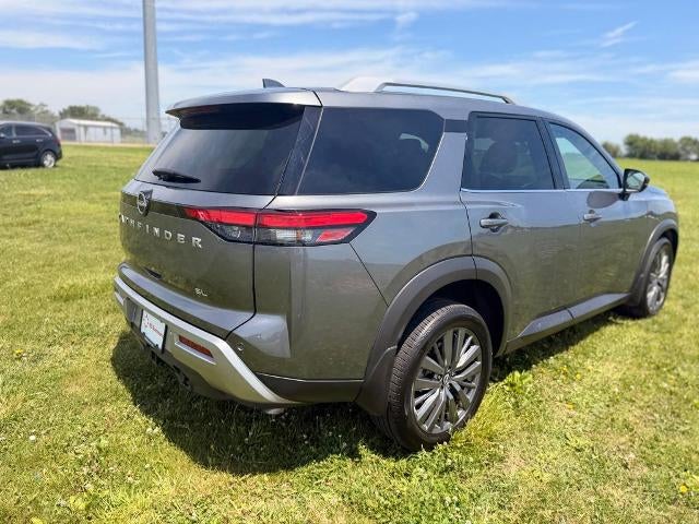 2025 Nissan Pathfinder SL 2WD