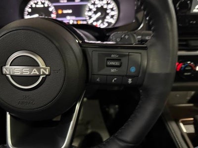 2024 Nissan Pathfinder SL 2WD